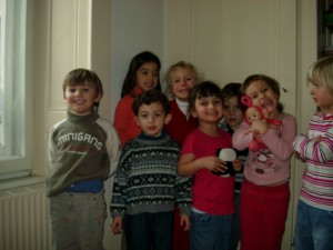 Elisa, Louise, Cyril, Samuel, Fadel, Mona, Zahra & Anouk